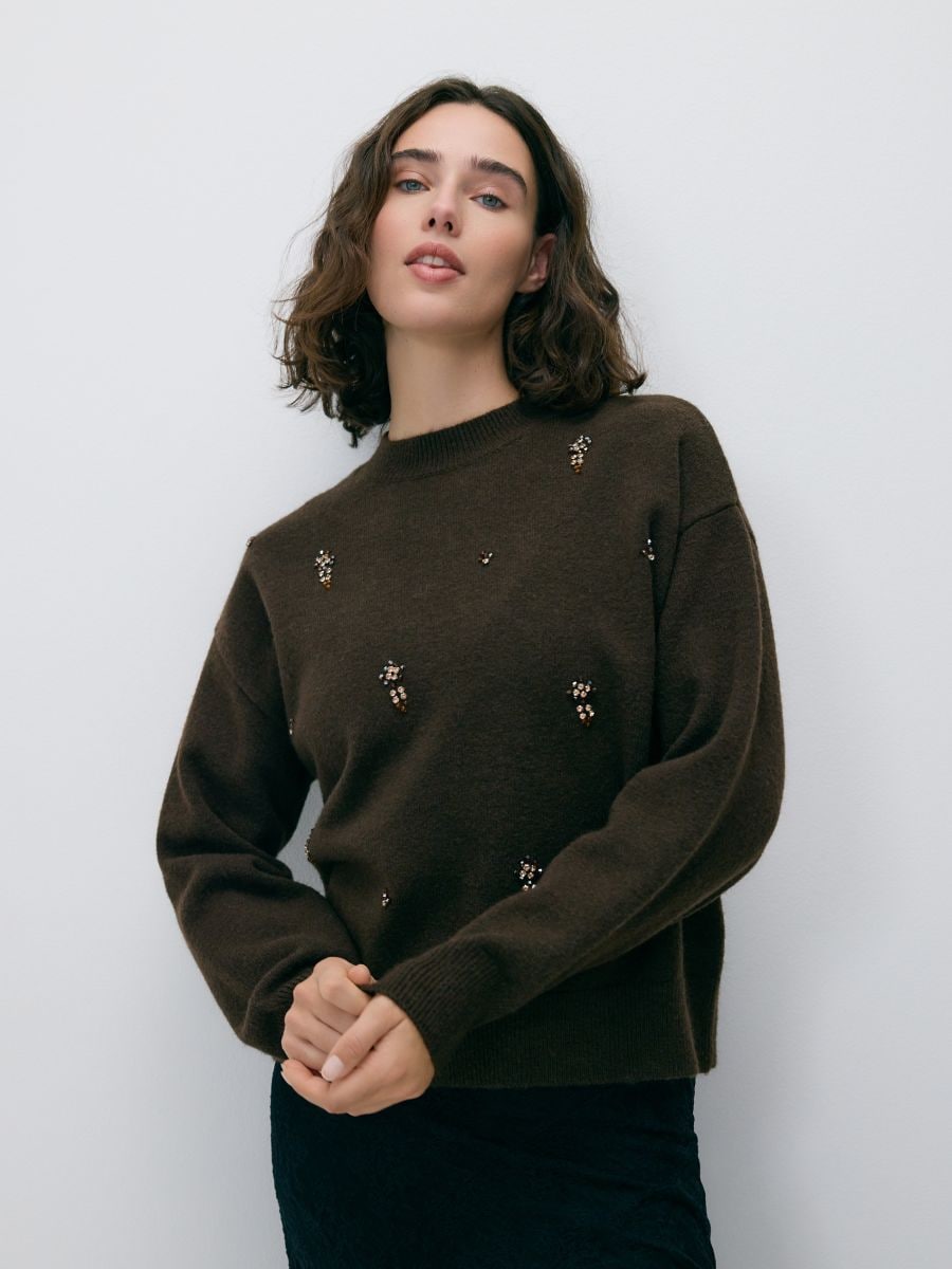 Sweater with decorative appliqués - dark brown - RESERVED