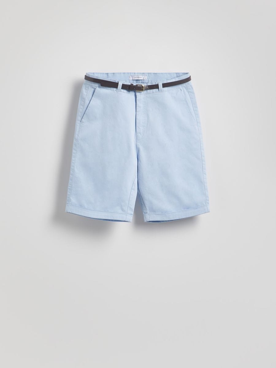 Chino shorts mit Gürtel - hellblau - RESERVED