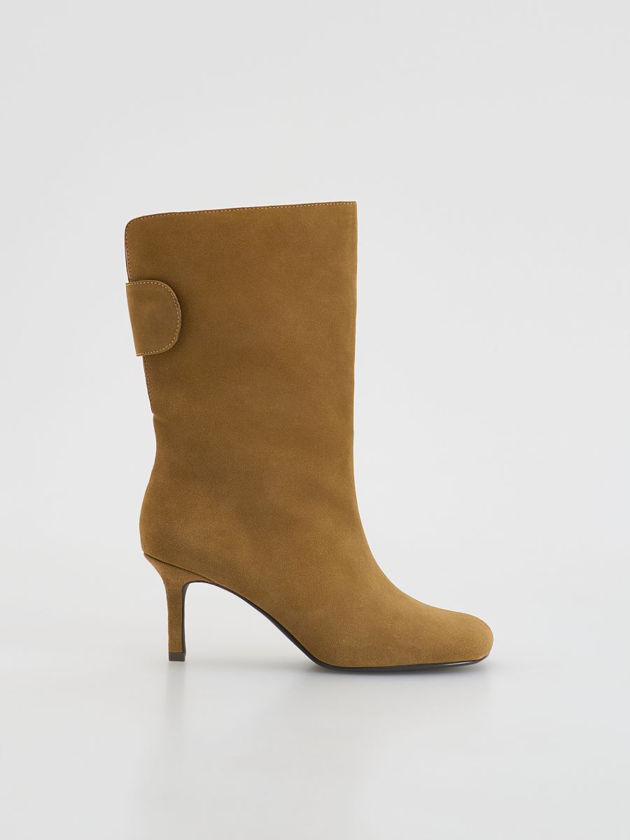 Suede heeled ankle boots - beige - RESERVED