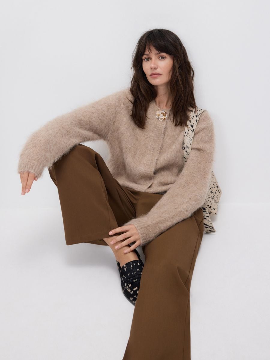 Alpakagyapjúban gazdag pulóver - bézs - RESERVED