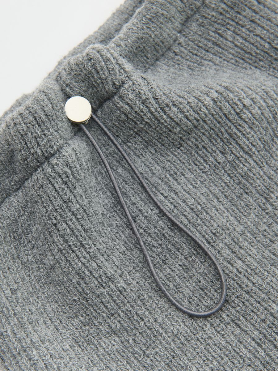 Circle scarf with drawstring - light grey - RESERVED - 2