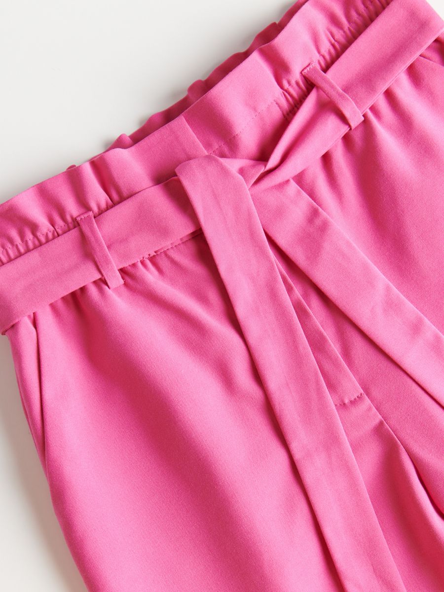 Spodnie z paskiem Kolor fuksja - RESERVED - 2920P-43X