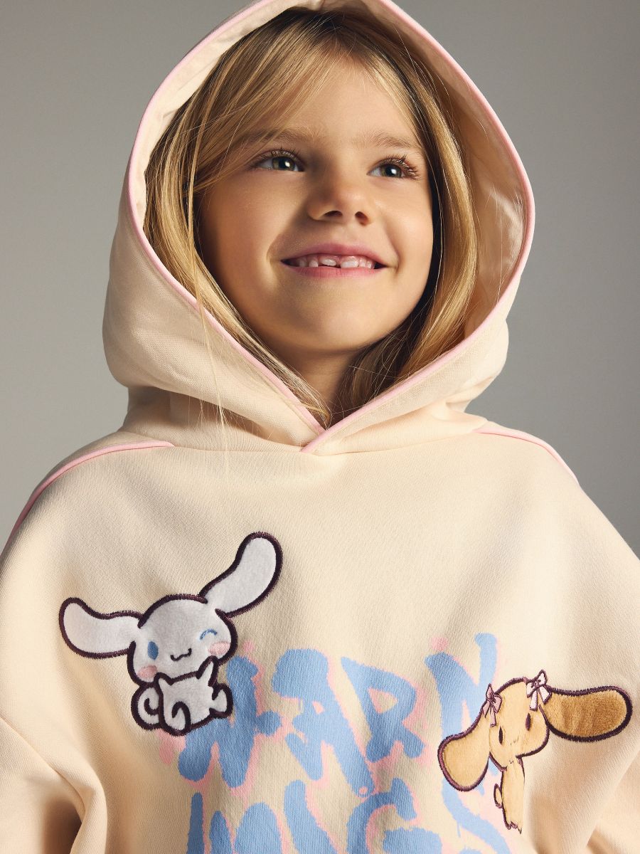 Cinnamoroll sweatshirt - nude - RESERVED