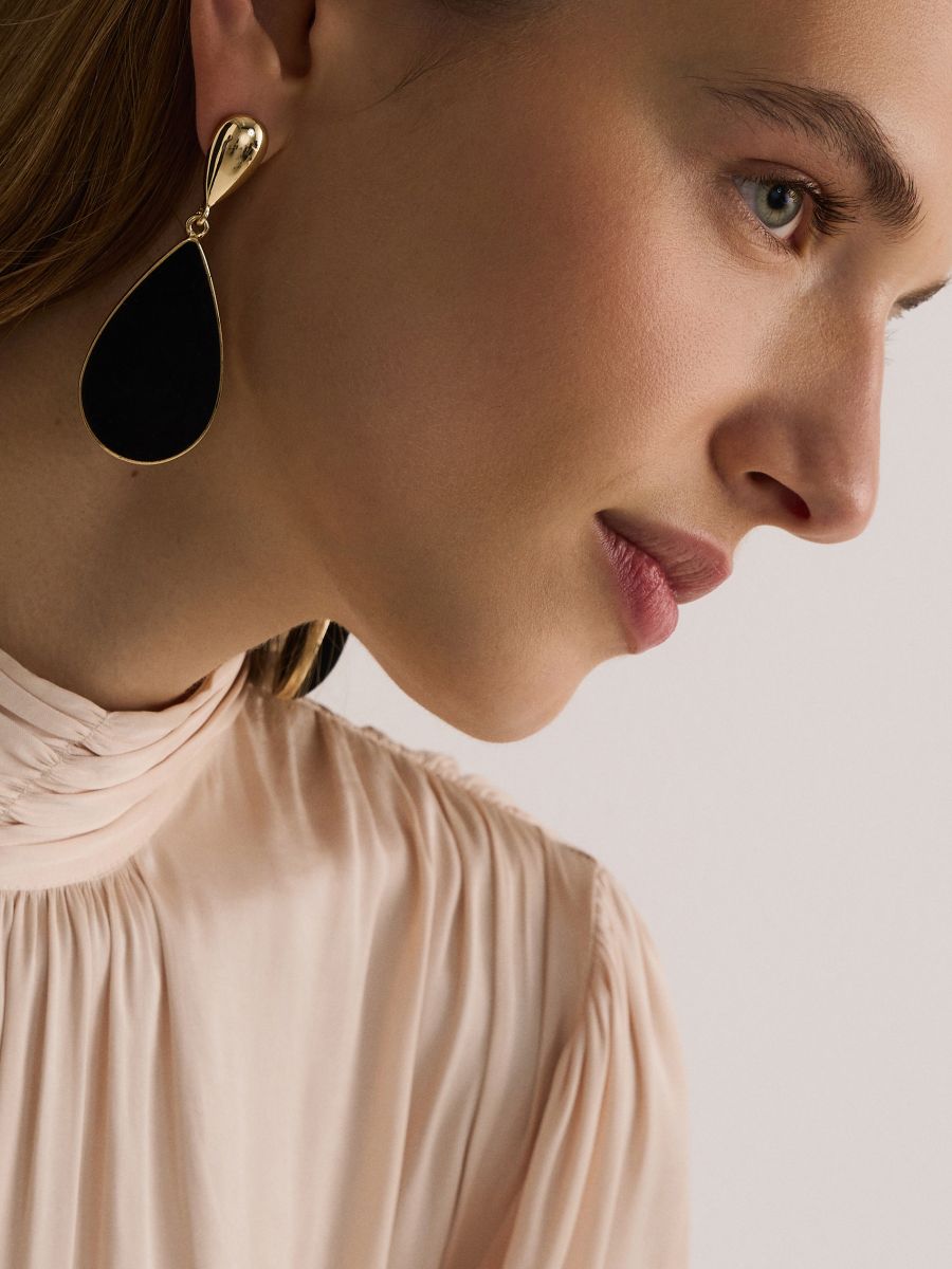 Dangle earrings - black - RESERVED