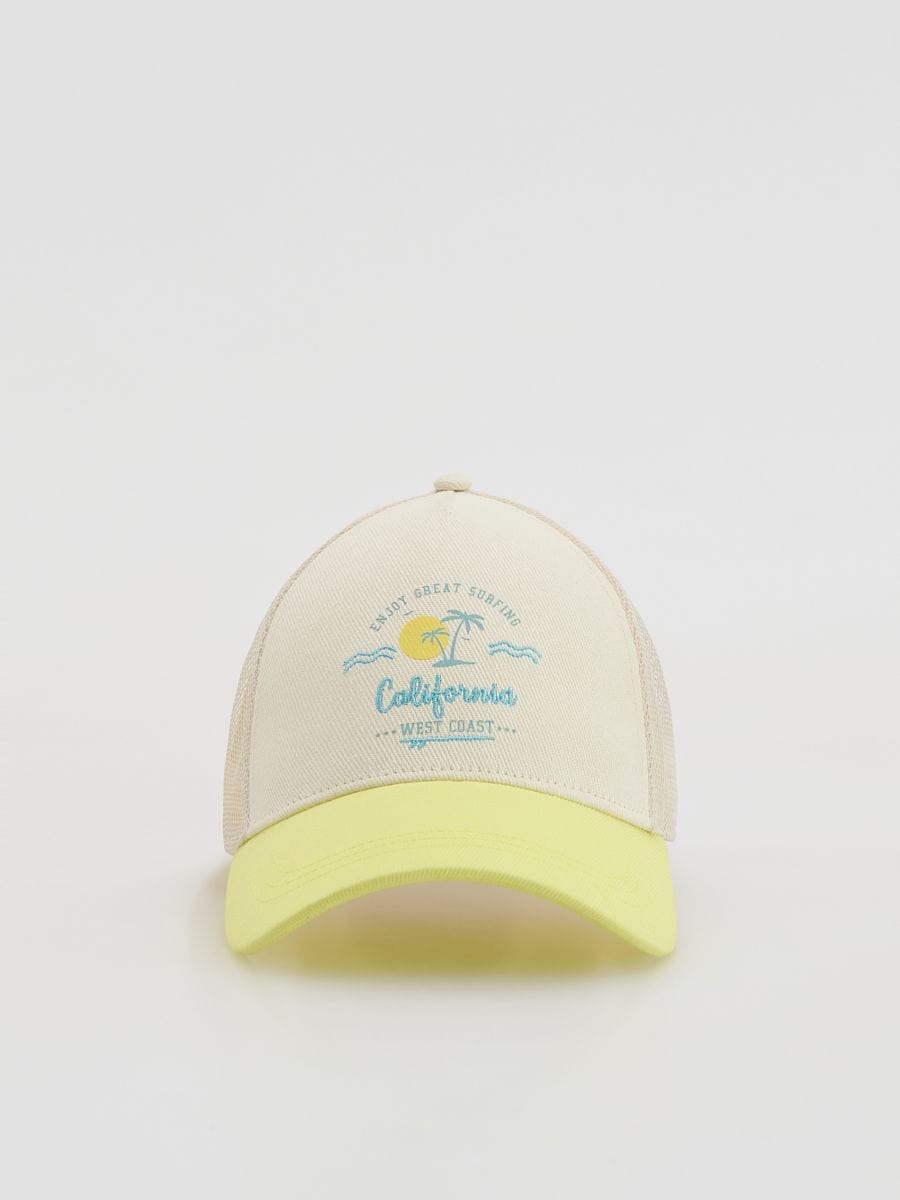 Kapa s šiltom - kremna - RESERVED