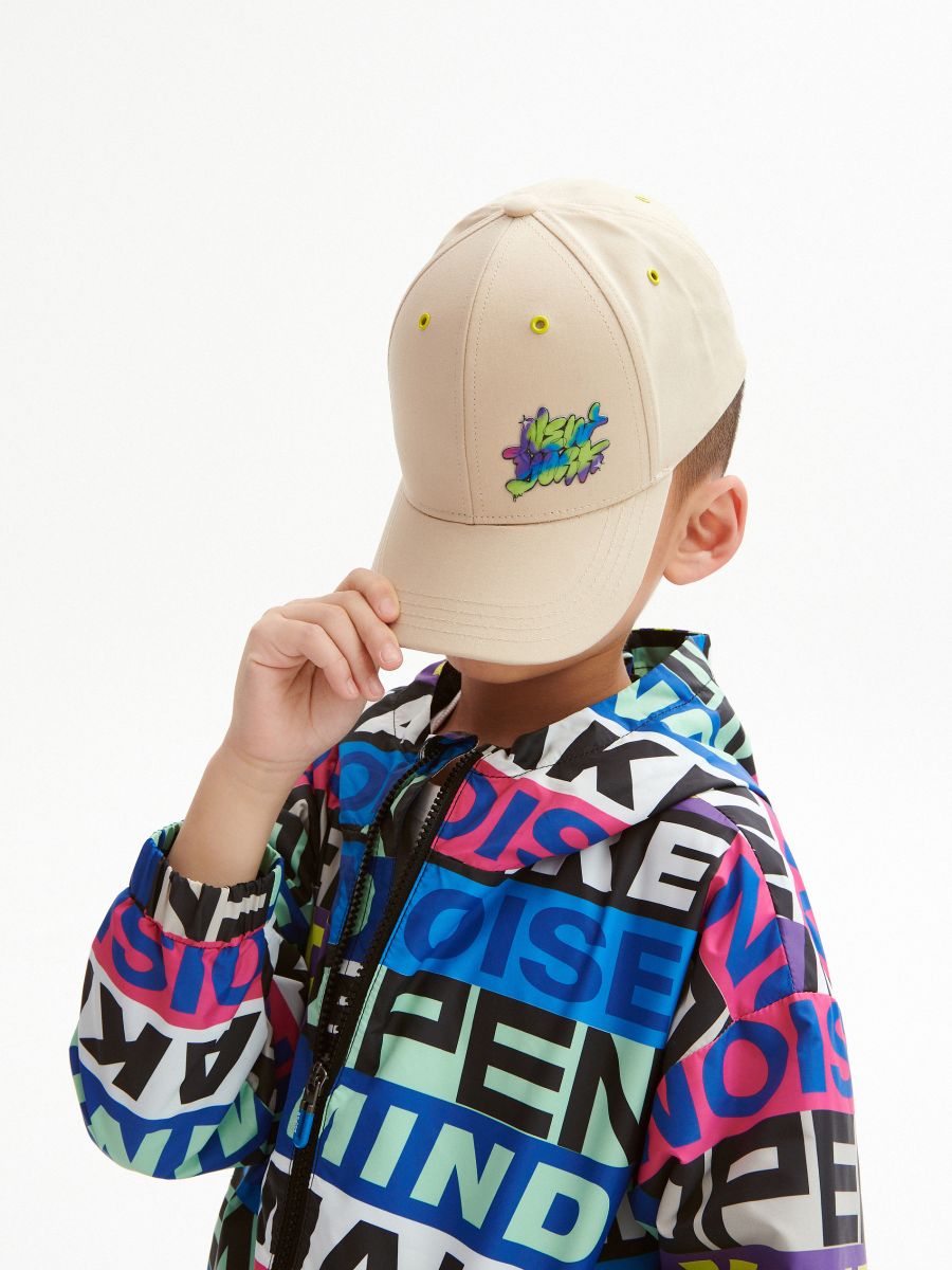 Cap with appliqué - nude - RESERVED - 5