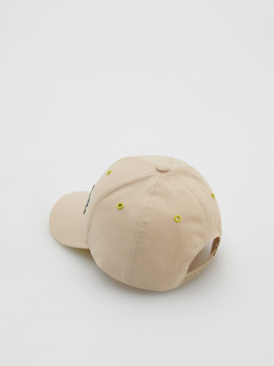 Cap with appliqué - nude - RESERVED - 3