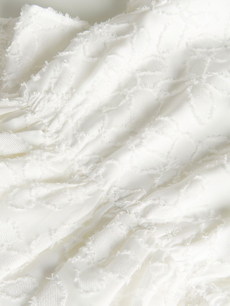 Robe à motif structurée - Blanc - RESERVED - 4
