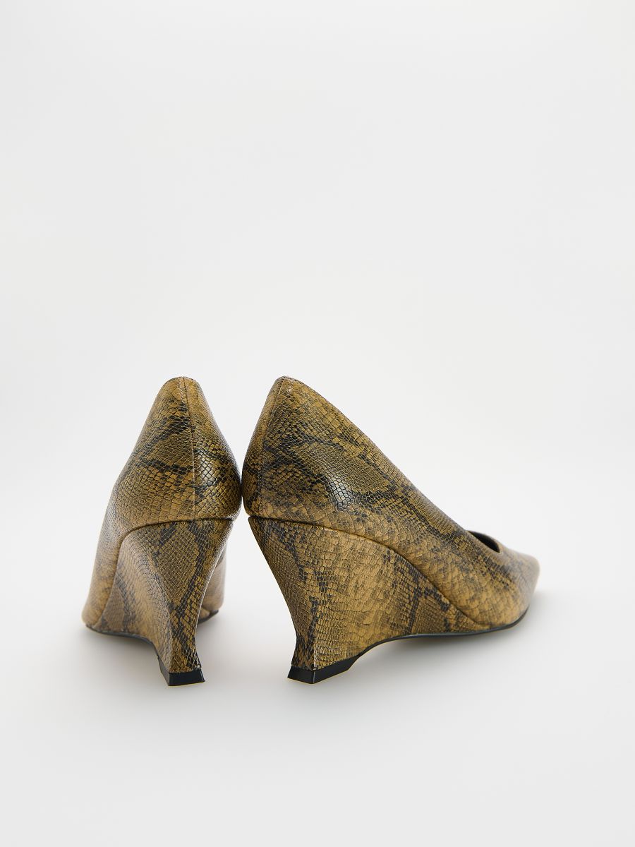 Wedge shoes with an animal pattern - multicolor - RESERVED - 4
