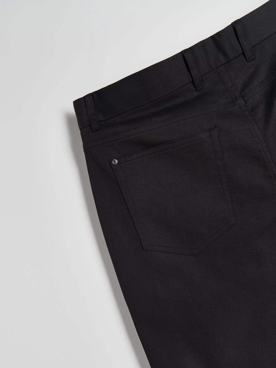 Short met regular fit - zwart - RESERVED - 7