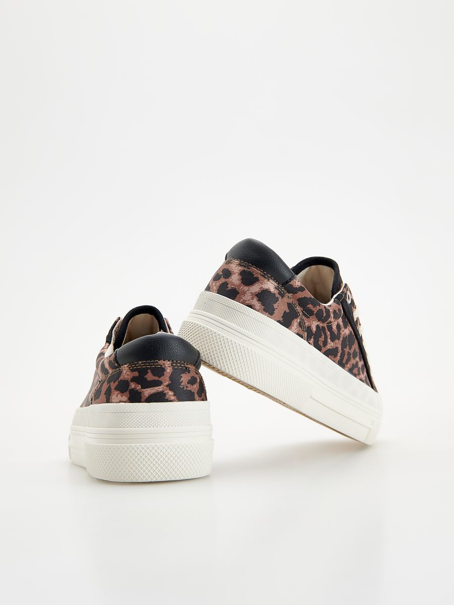 Sneakersy w zwierzęcy wzór - wielobarwny - RESERVED - 5
