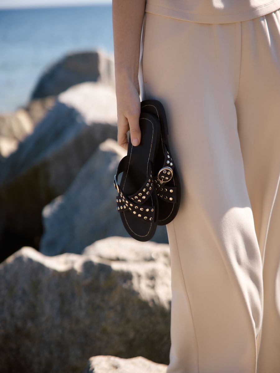Leather rich sliders with rivets - dark brown - RESERVED - 2