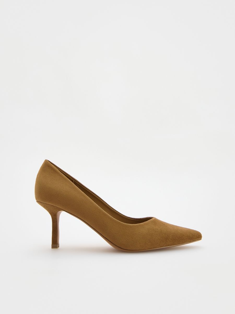 Faux suede pumps 2025