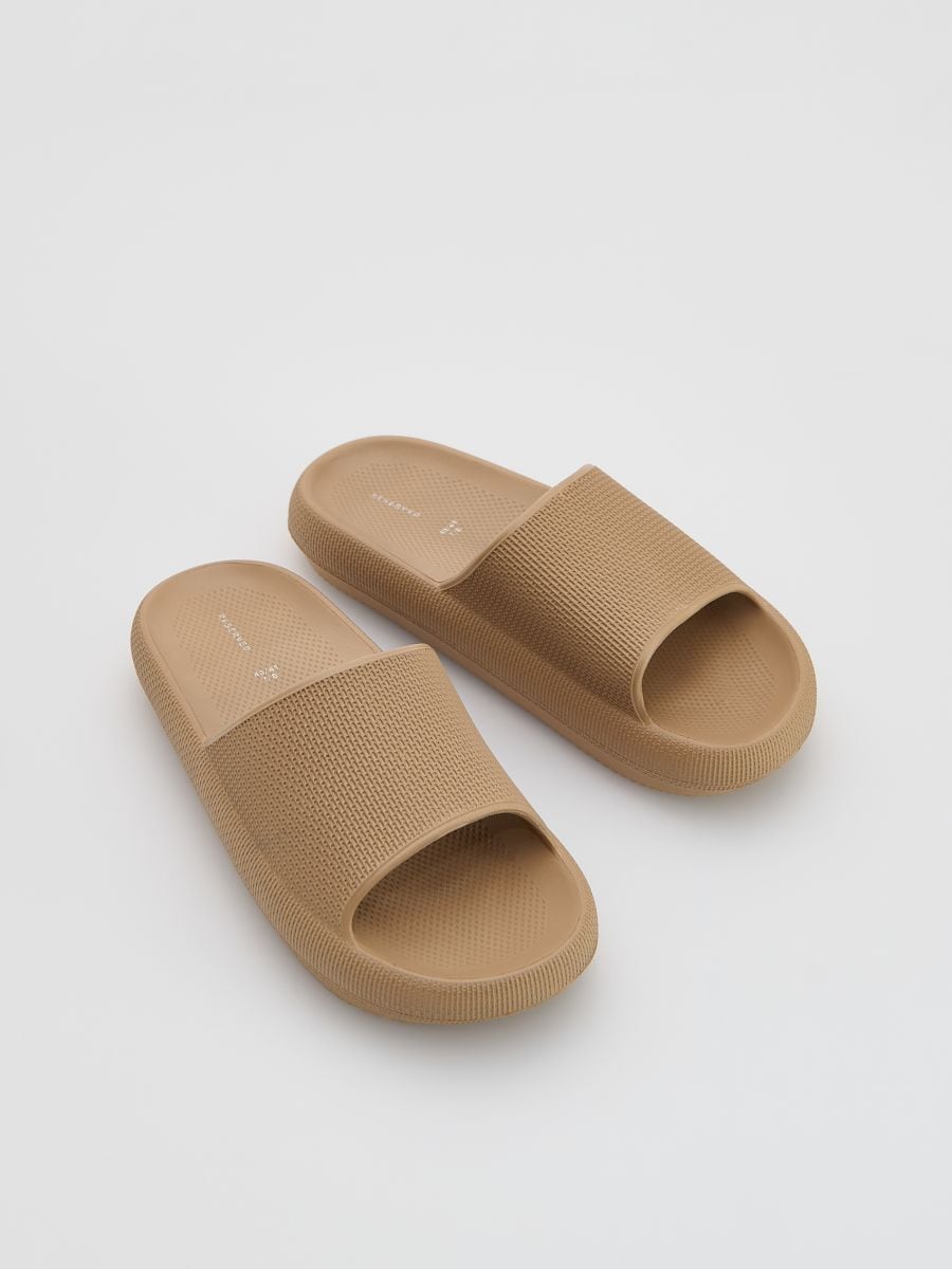 Foam sliders - beige - RESERVED - 2