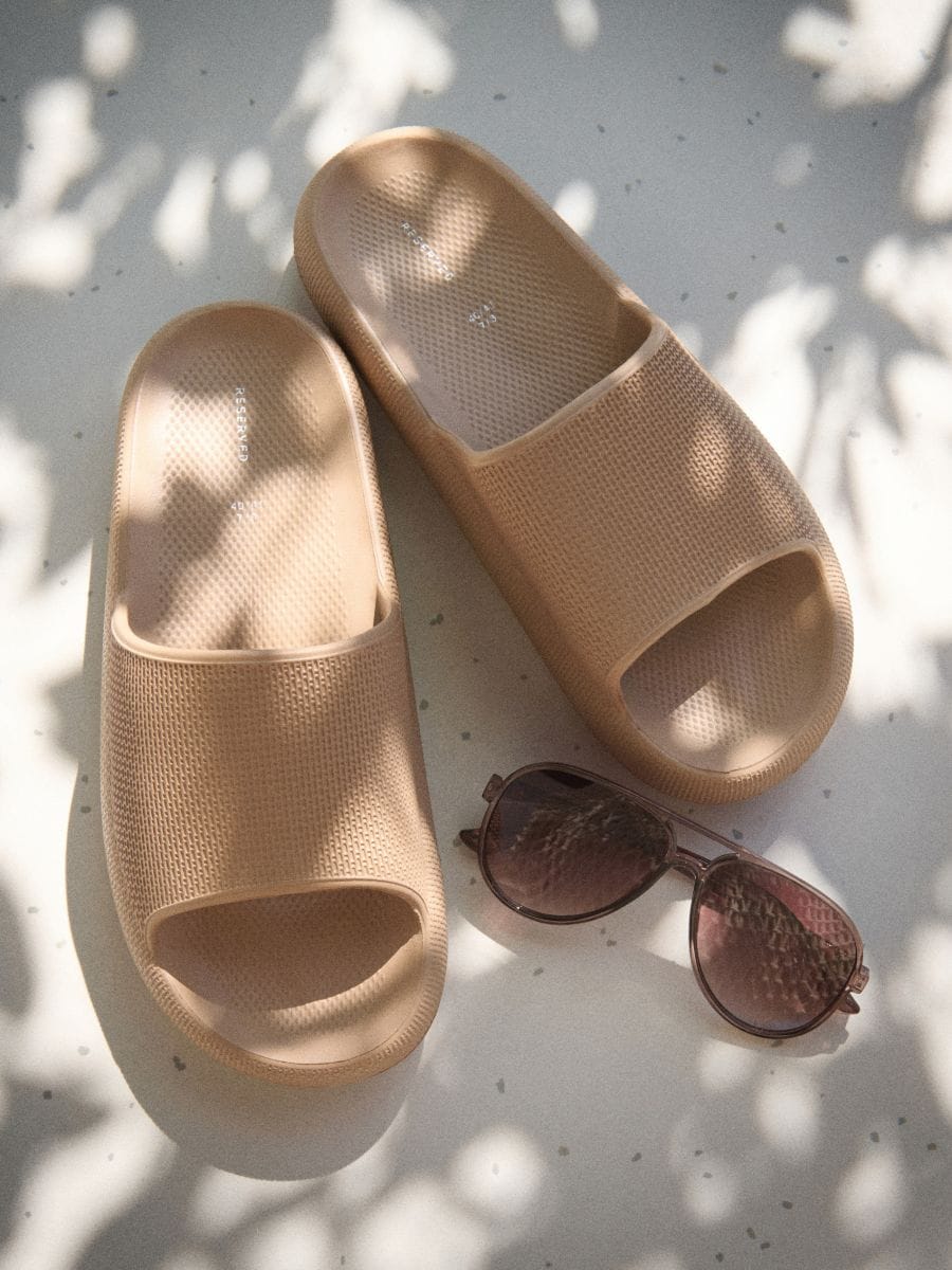 Foam sliders - beige - RESERVED - 5