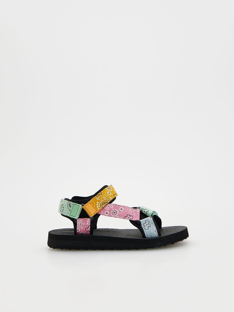 Rakstainas sandales - daudzkrāsains - RESERVED