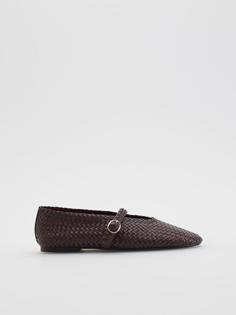 Woven ballet flats with a strap - maroon - RESERVED