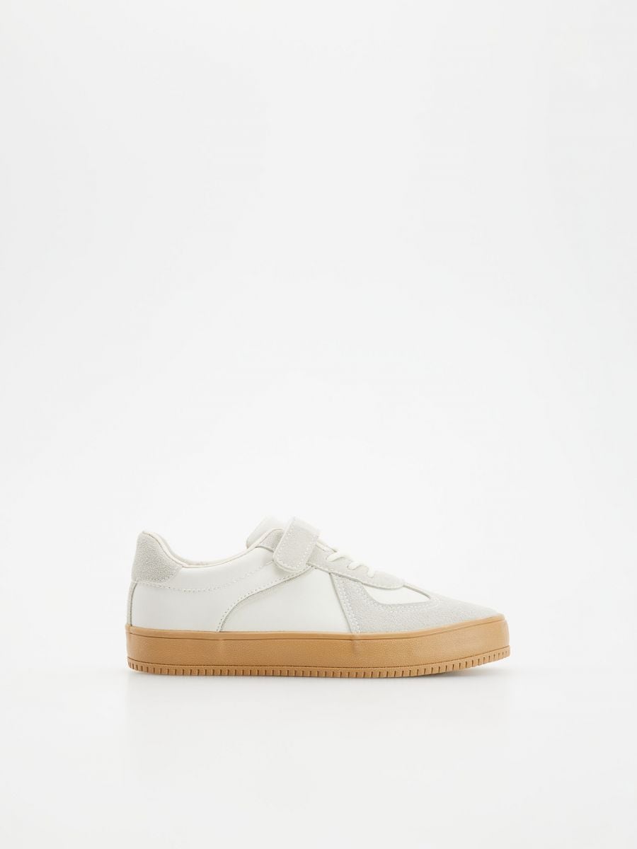 Classic sneakers - cream - RESERVED
