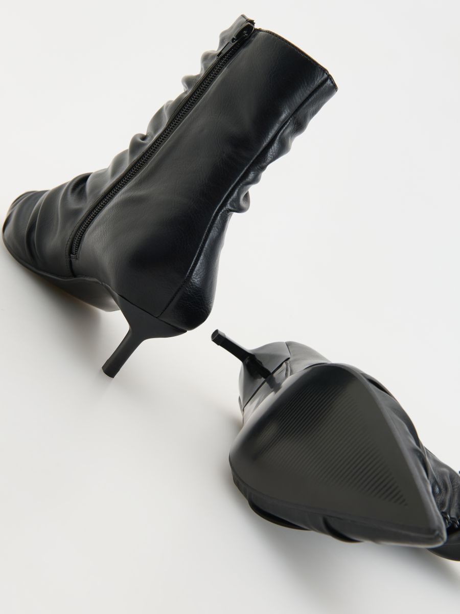 Ankle boots with gathered shaft - black - RESERVED - 6