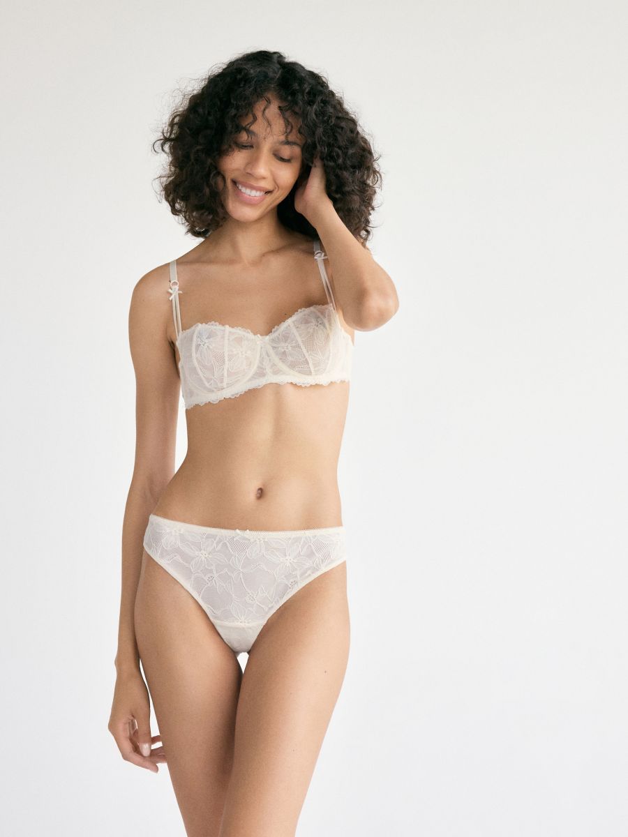 Lace Brazilian knickers - cream - RESERVED