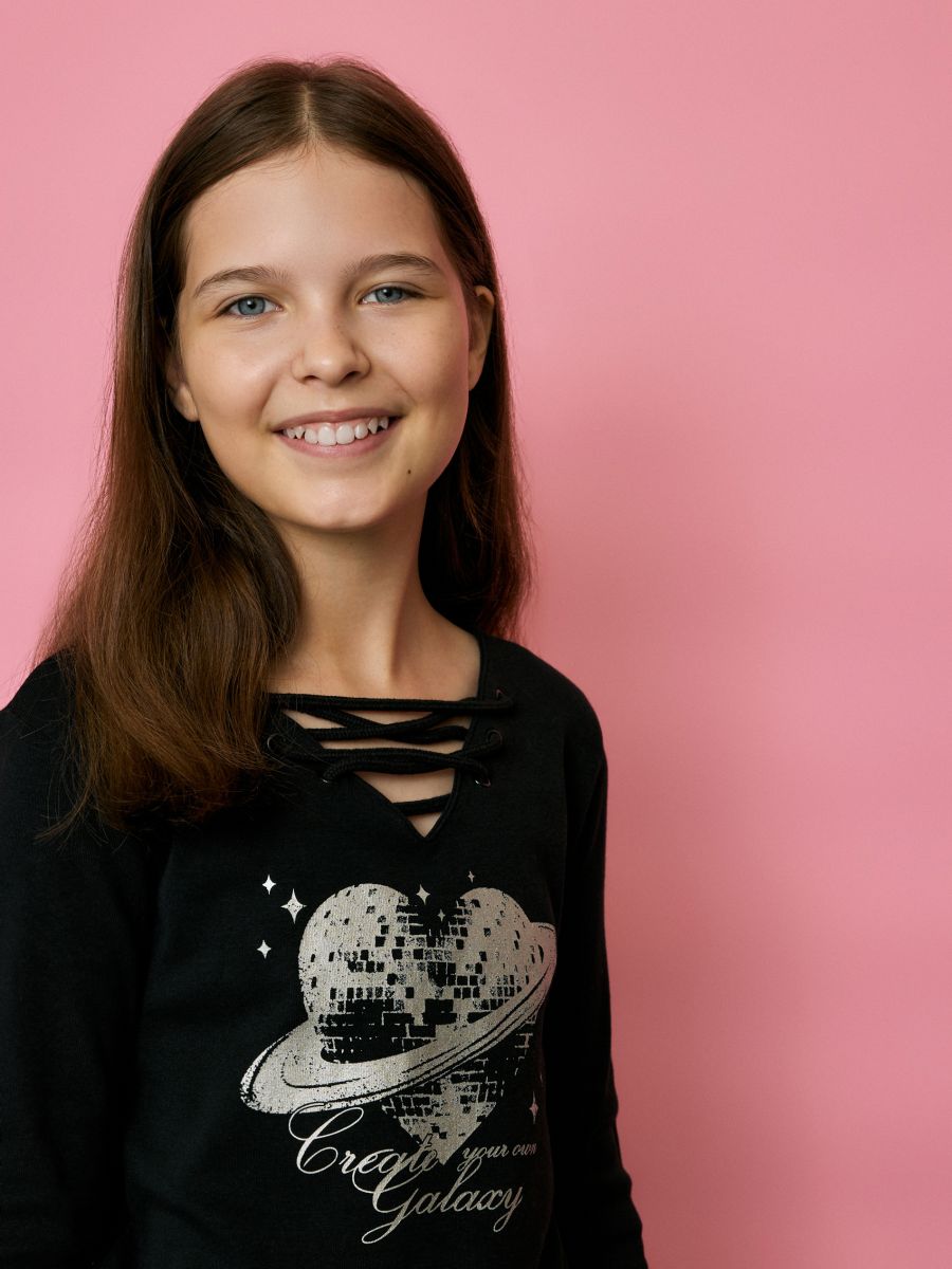 T-shirt with print - black - RESERVED