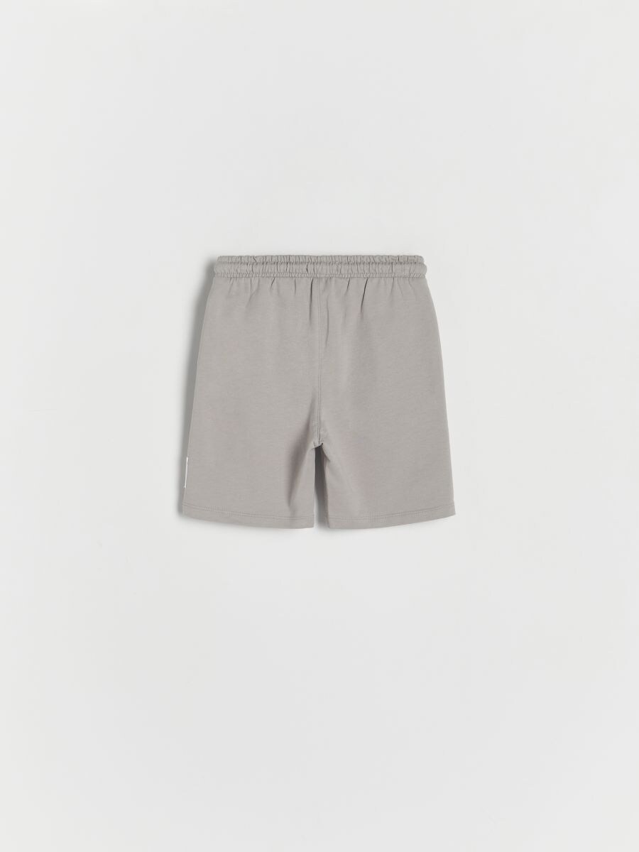 Bermuda shorts with patch - light grey - RESERVED - 2