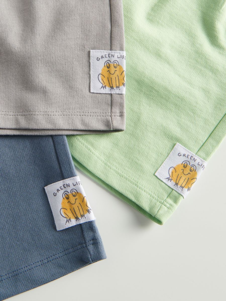 Bermuda shorts with patch - light grey - RESERVED - 4