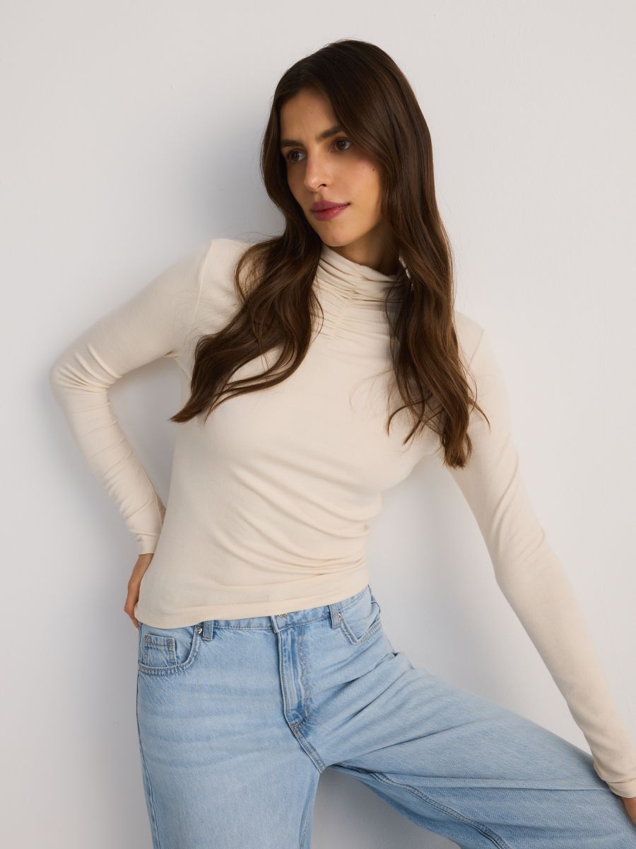 Viscose rich mock neck - nude - RESERVED - 4