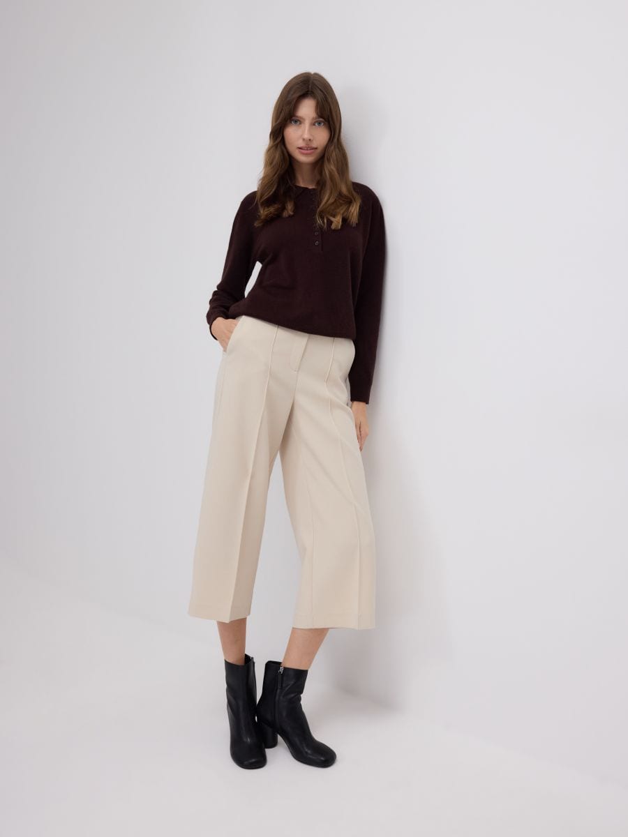 Culotte trousers with pressed crease - beige - RESERVED