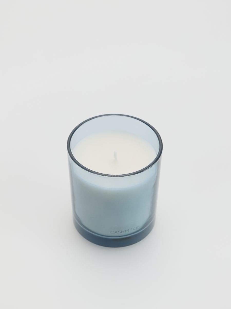 Cashmere candle - light blue - RESERVED
