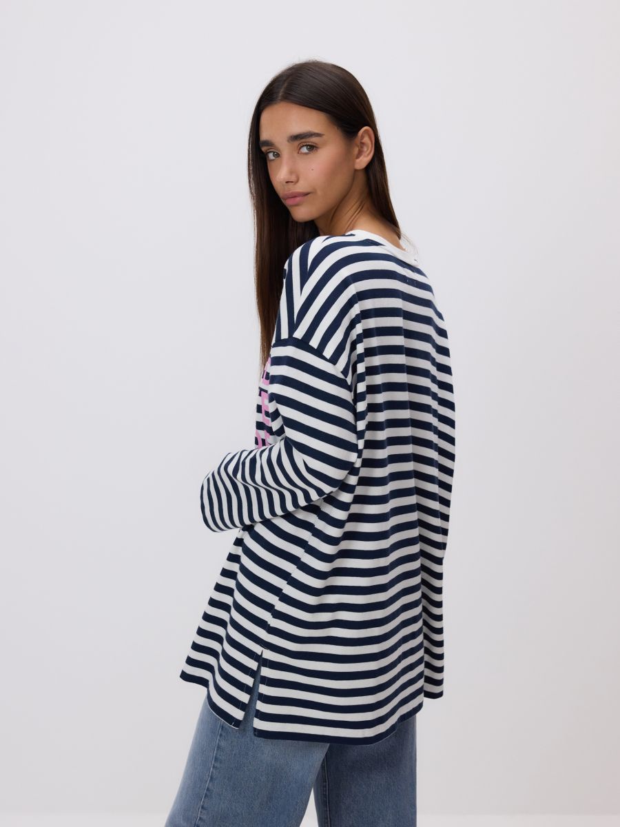 Longsleeve oversize z nadrukiem Kolor wielobarwny - RESERVED