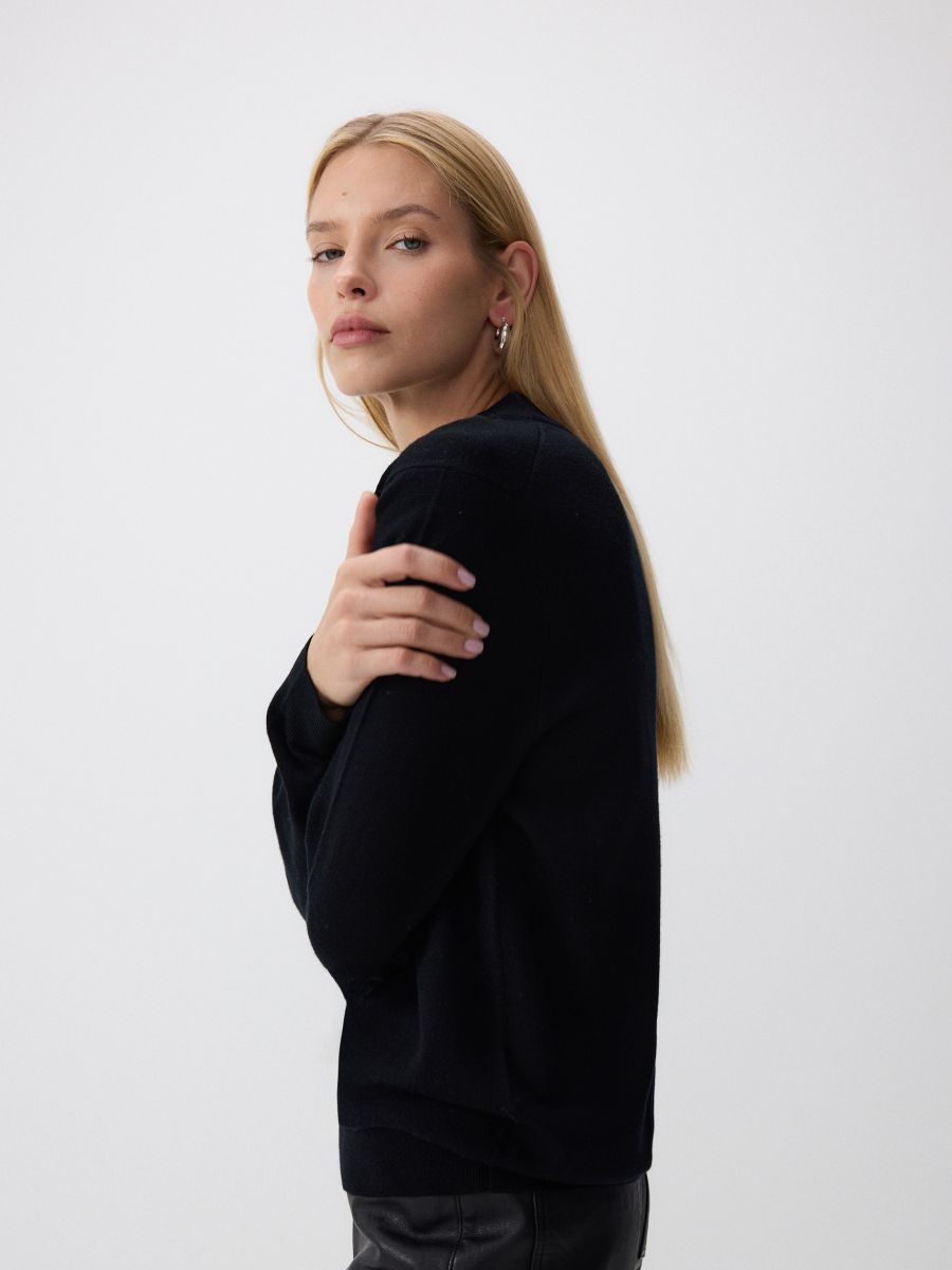 Merino wool jumper with mock neck - black - RESERVED