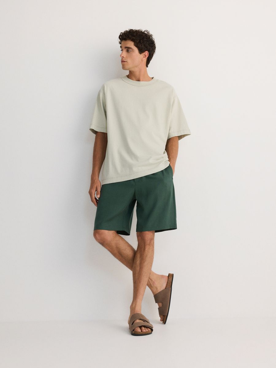 Regular lyocell shorts - dark green - RESERVED - 3