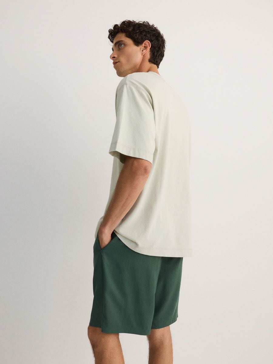 Regular lyocell shorts - dark green - RESERVED - 3