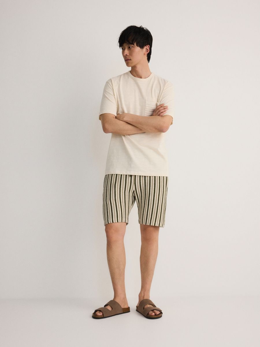 Regular viscose blend shorts - brownish green - RESERVED - 2