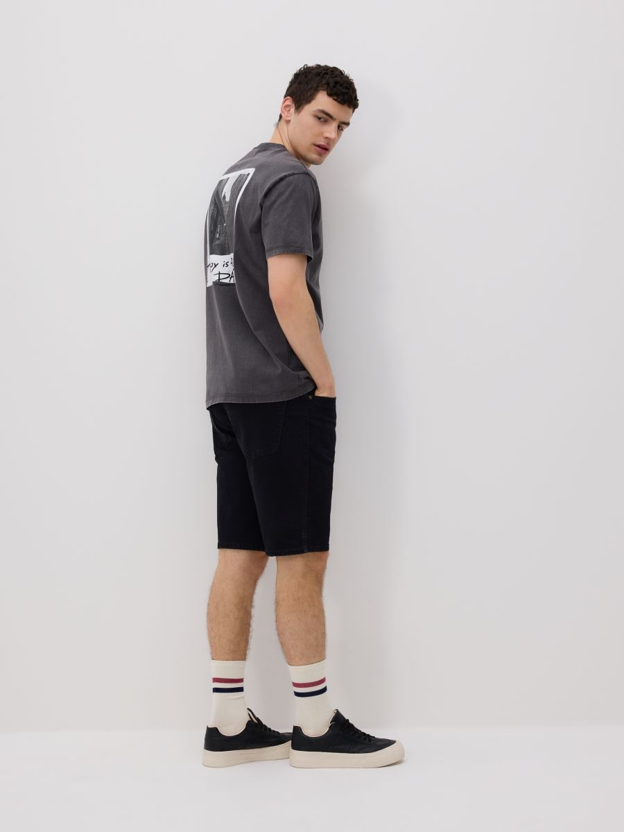 T-shirt comfort z nadrukiem - szary - RESERVED
