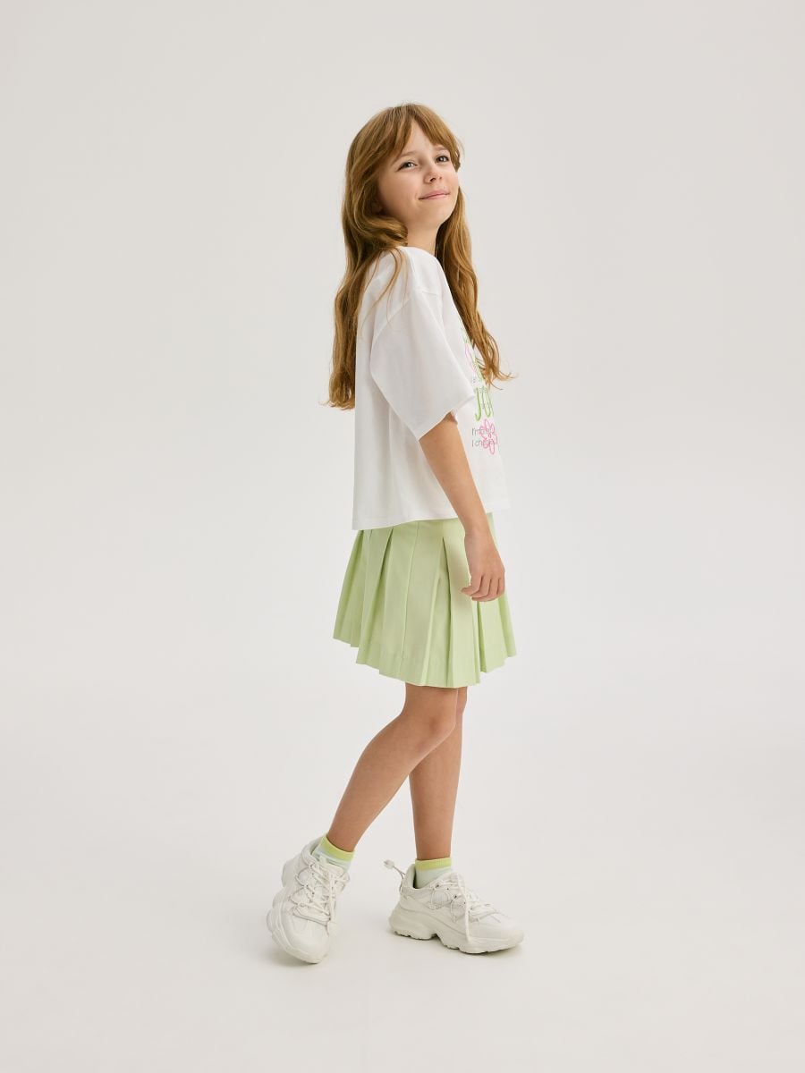 Pleated skirt with chain detail - light green - RESERVED - 2