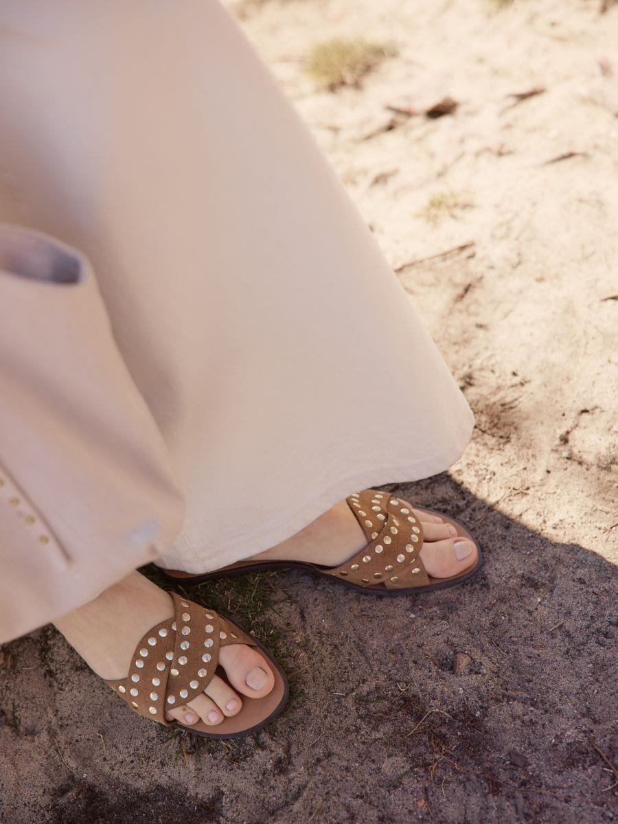 LADIES` SLIDES - beige - RESERVED - 2