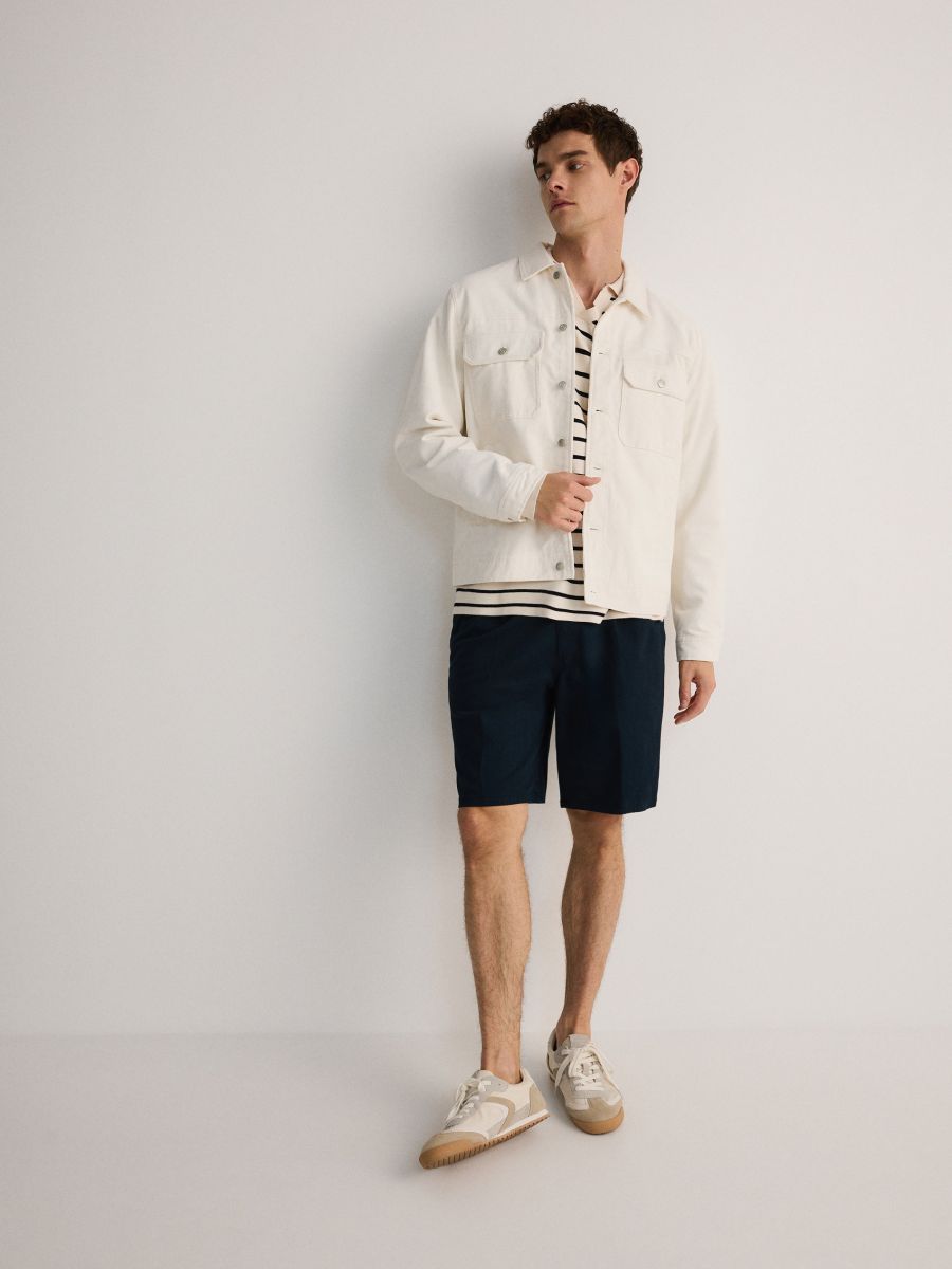Chino shorts with pressed crease - navy - RESERVED - 2