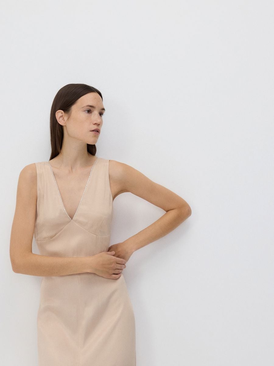 Maxi dress with side split - nude - RESERVED - 4