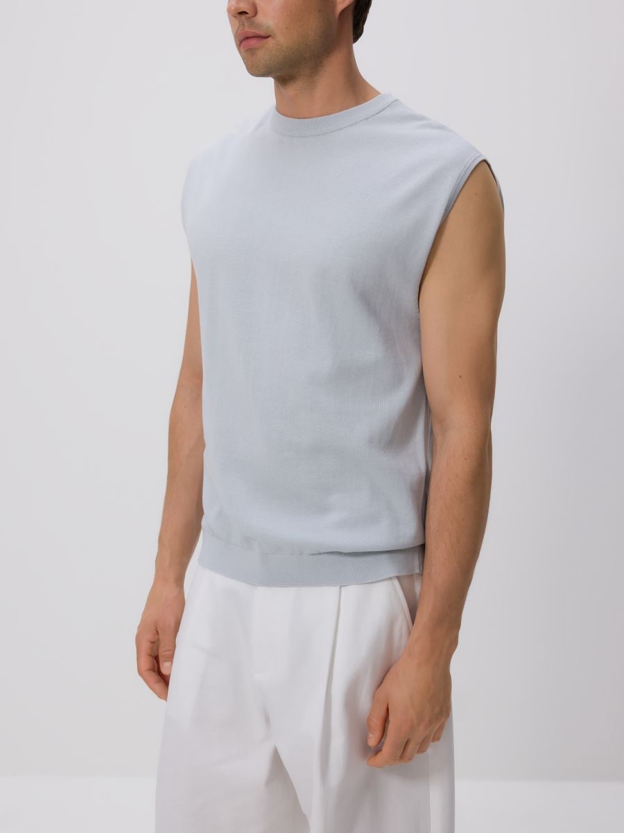 Pullunder aus Strickstoff - blassblau - RESERVED - 2