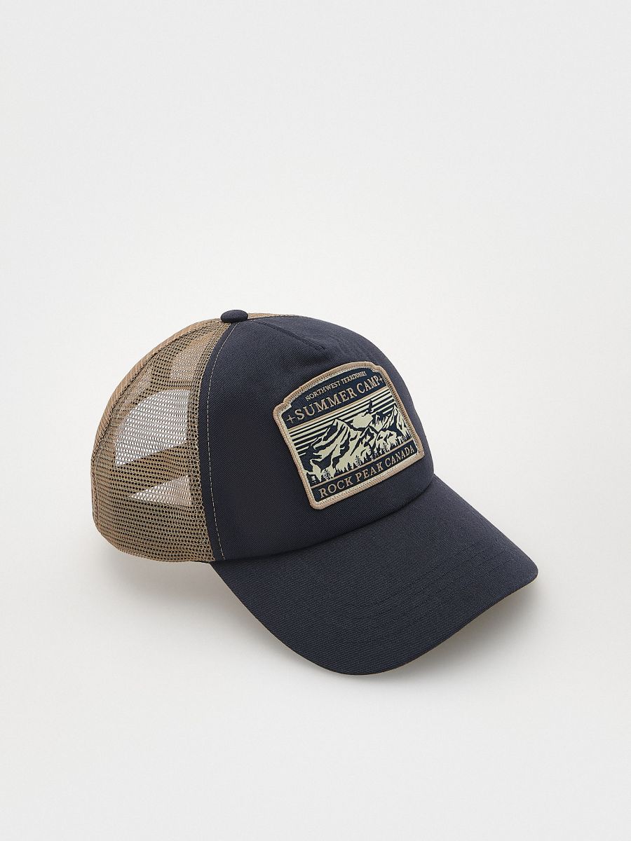 Trucker cap with patch - navy - RESERVED