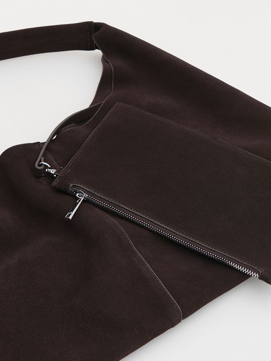tepiページ Zamszowa torebka shopper z saszetką Kolor ciemnobrązowy