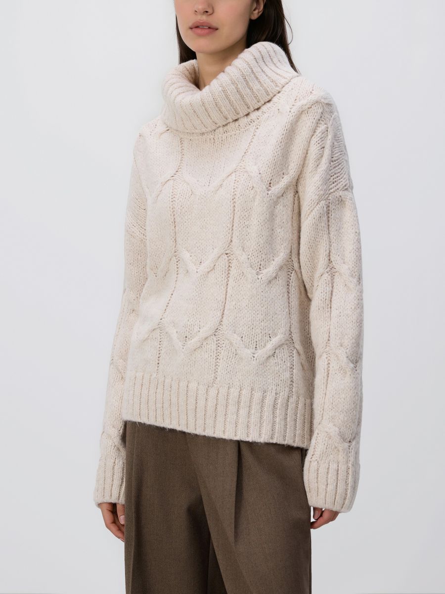 Villasegust kõrge kaelusega kampsun - liivakarva - RESERVED