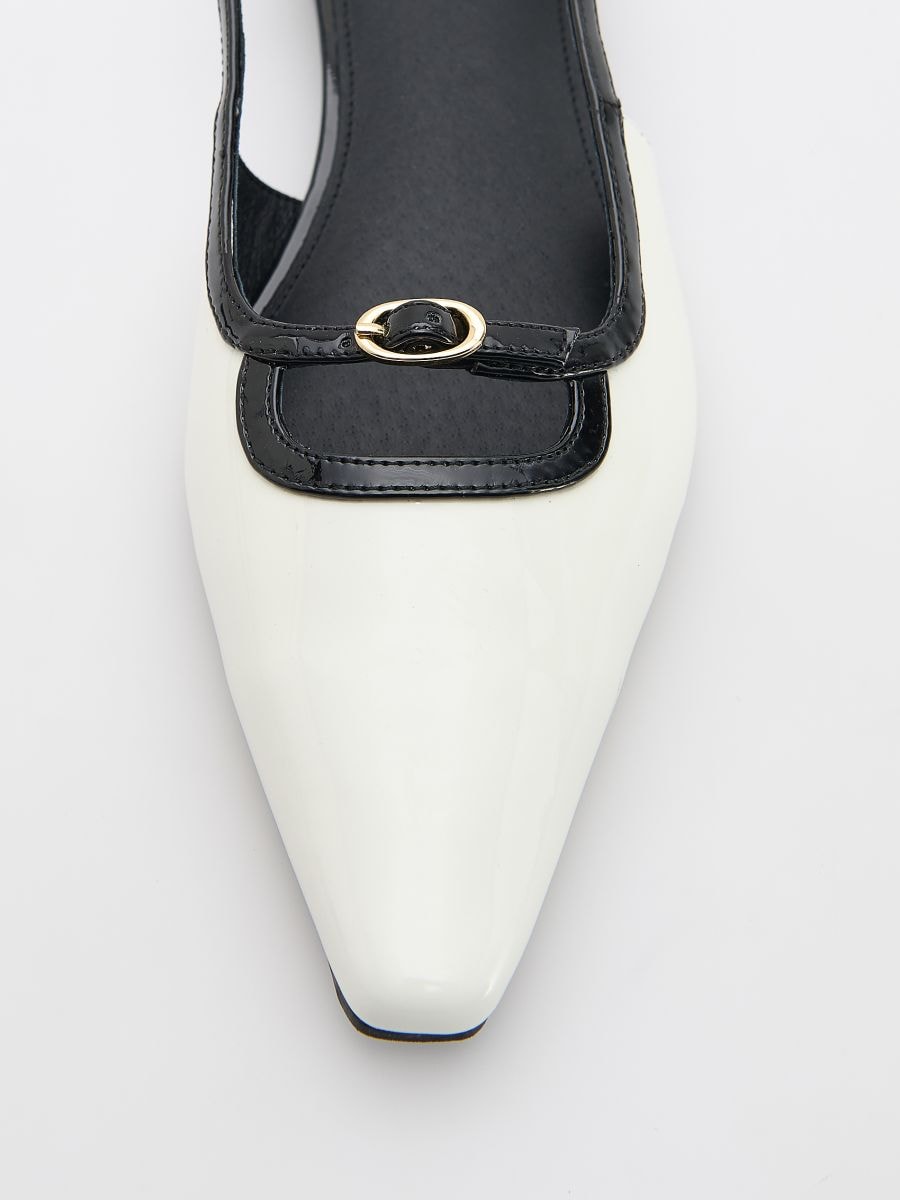 Ballerines vernies à brides - crème - RESERVED - 2
