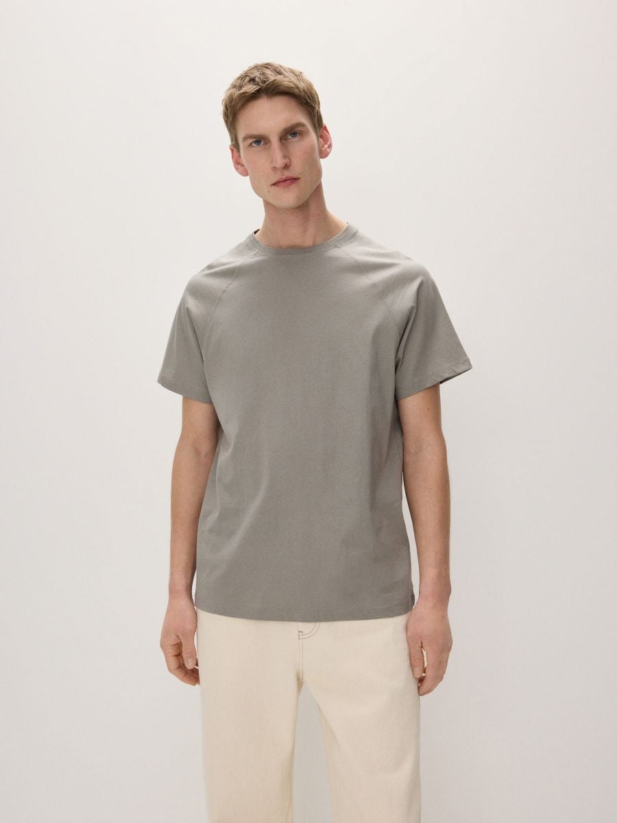Regular fit cotton T-shirt - light grey - RESERVED