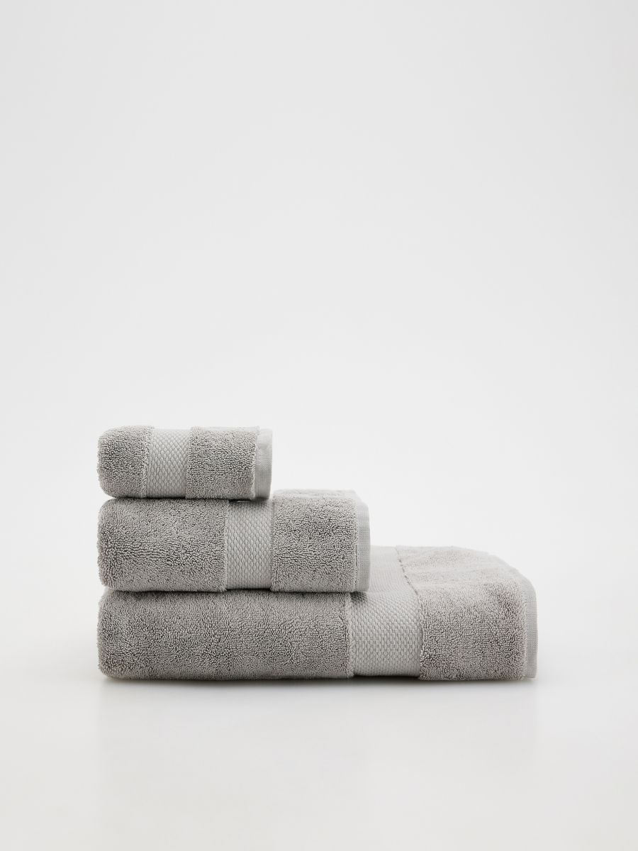 Handtuch mit Bordüre - light grey - RESERVED