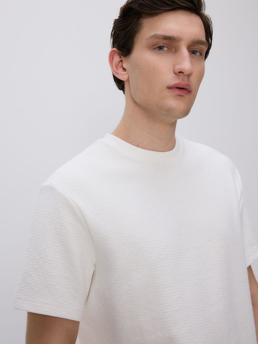 T-shirt strutturata comfort fit - panna - RESERVED