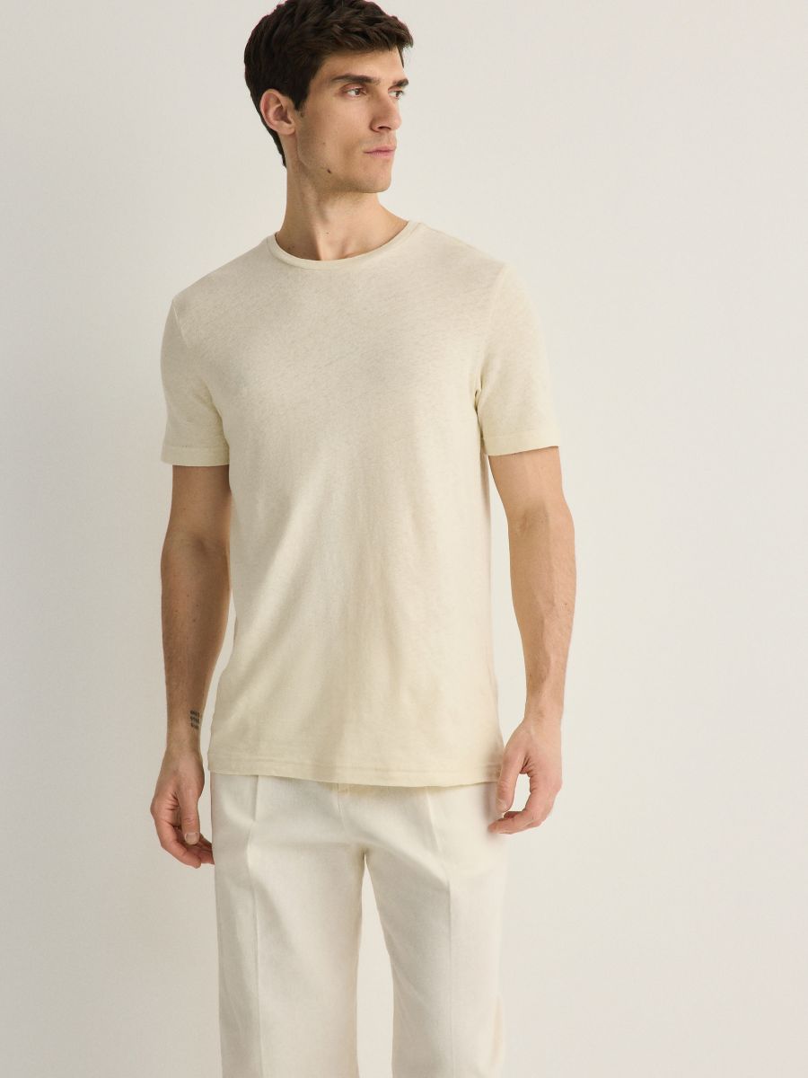 Majica regular fit z mešanico lana - beige - RESERVED