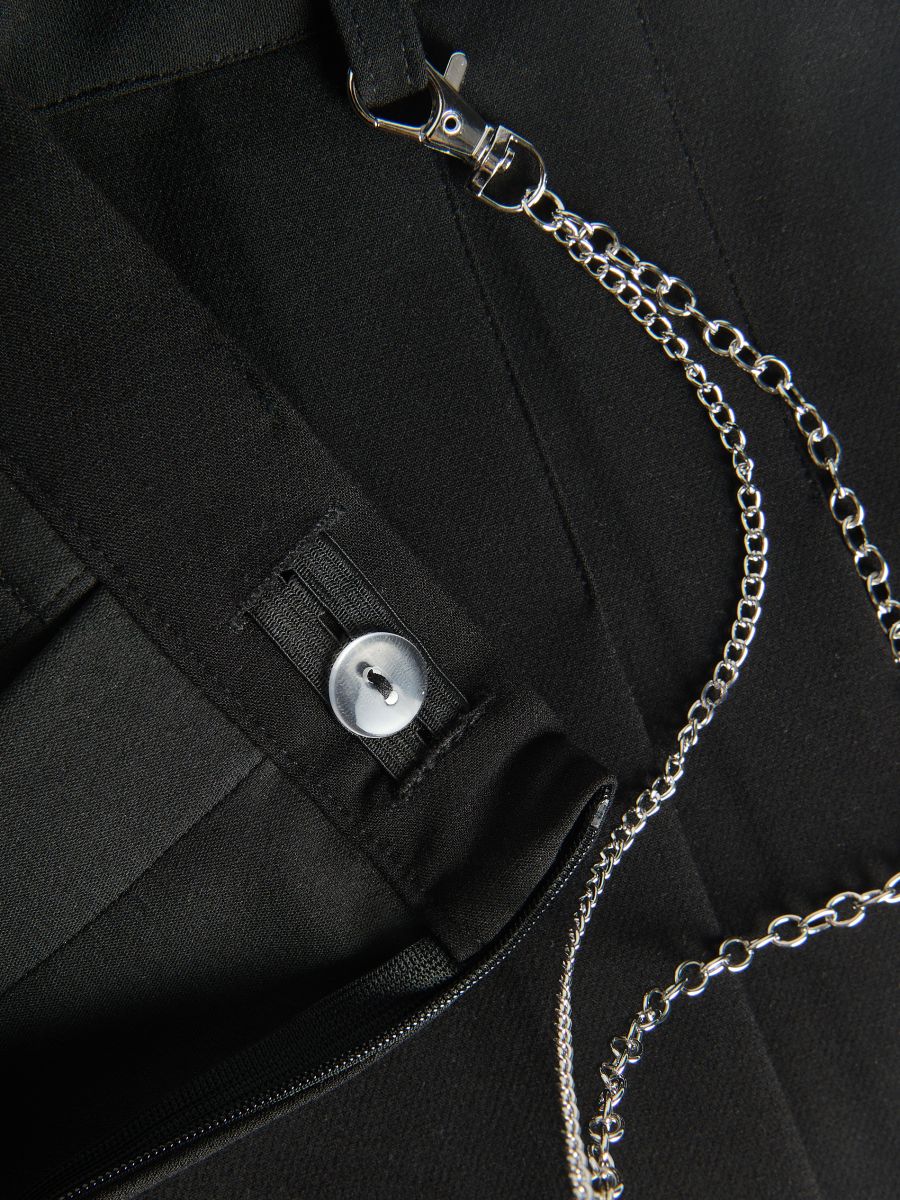 Pleated skirt with chain - black - RESERVED - 2